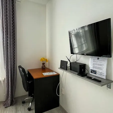 Liene's 'free Parking' 'self Check-in' Apartament *